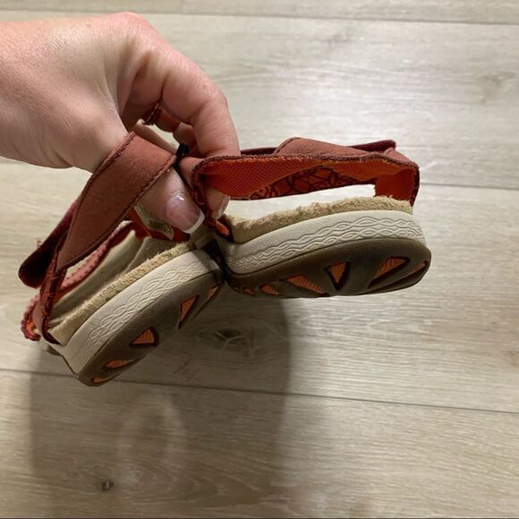 Merrel Strappy Jacardia Sandal Arch Support Dark Red & Orange 9 - Picture 6 of 8